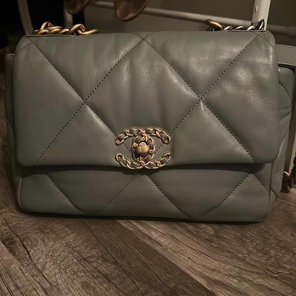 Chanel 19 grey with gold hardware